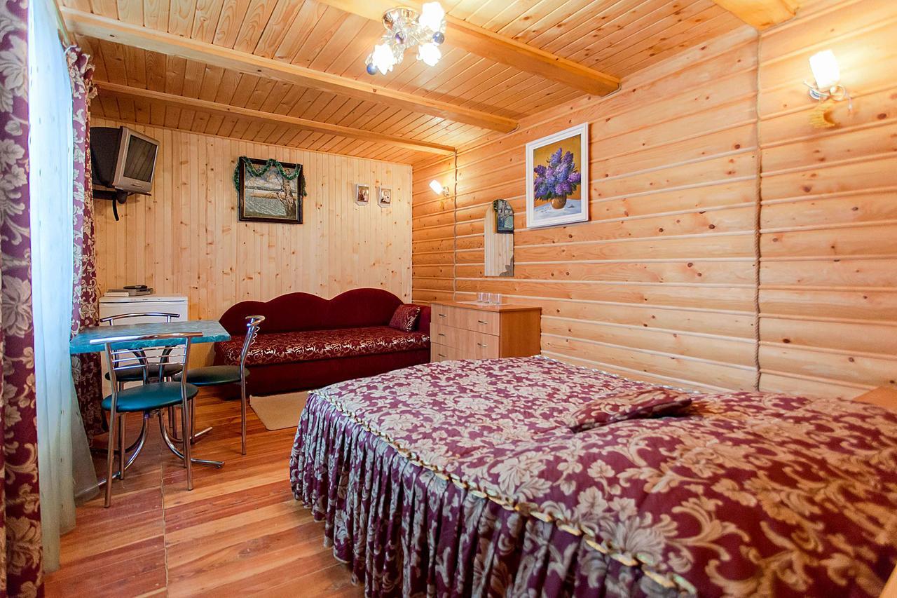 Hotel Podolyanka à Slavsko Extérieur photo