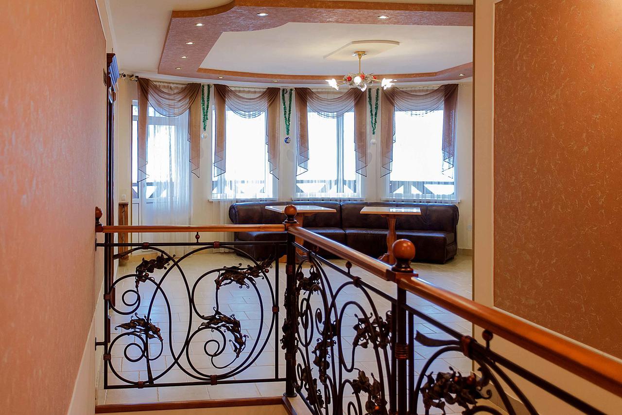 Hotel Podolyanka à Slavsko Extérieur photo